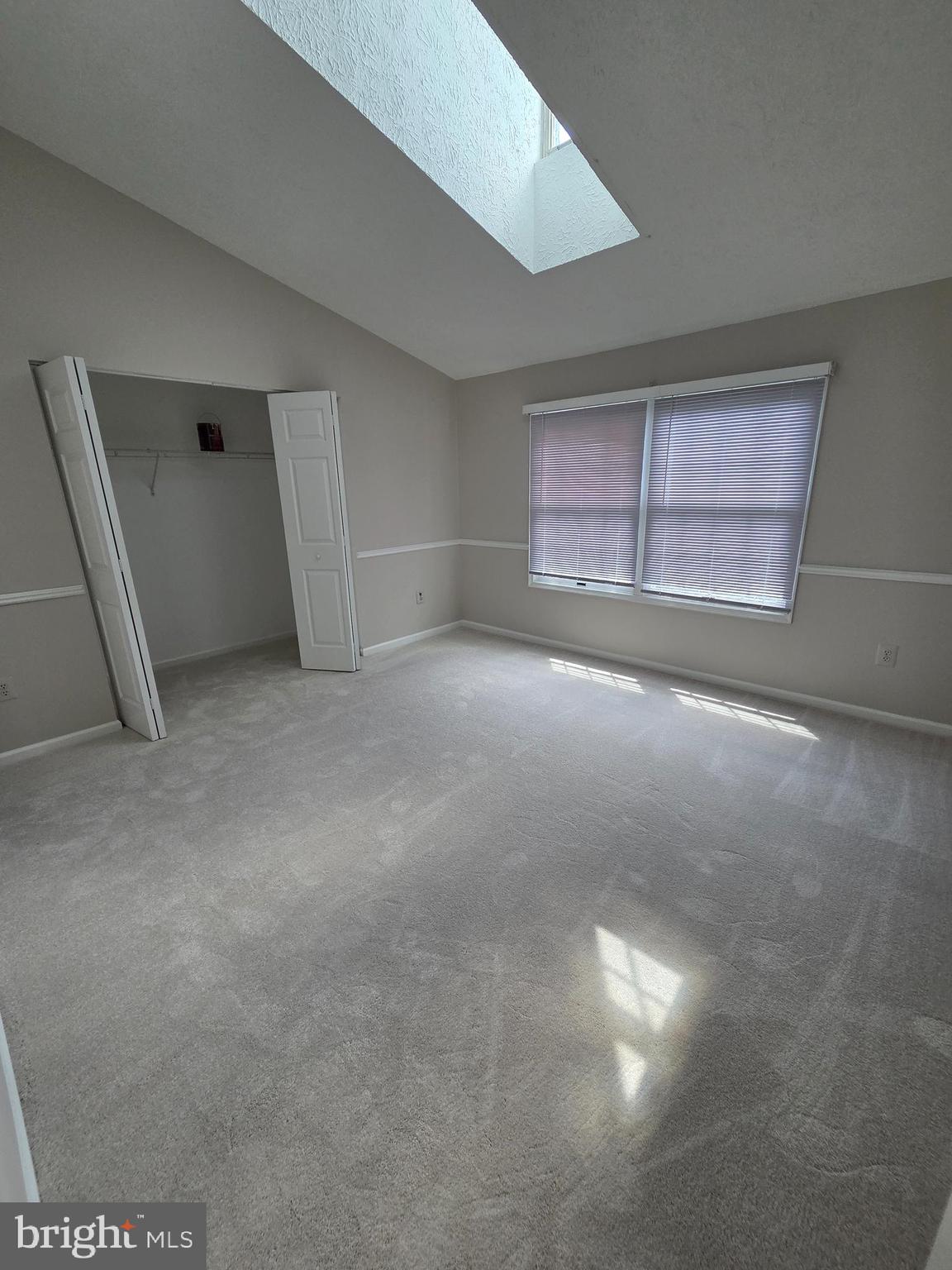 WATERS EDGE AT NORTH LAKE - Residential Lease