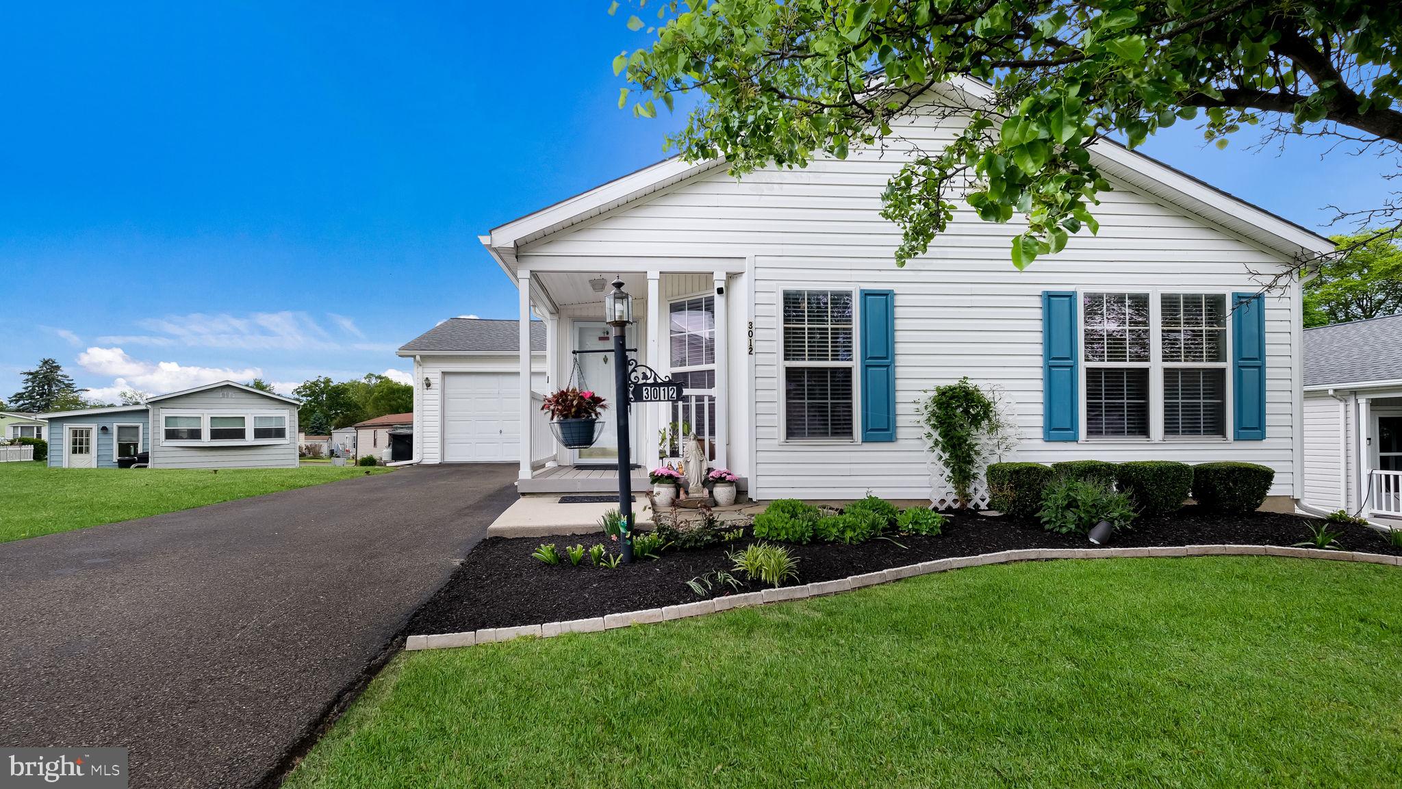 NESHAMINY FALLS - Residential