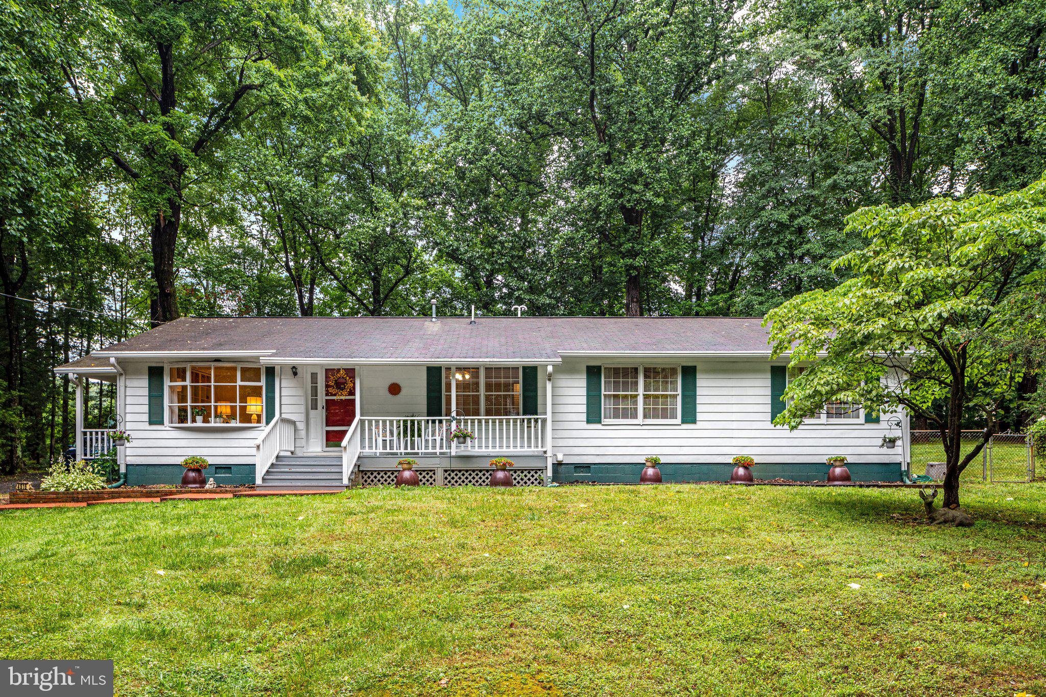 KNOLLWOOD ESTATES - Residential