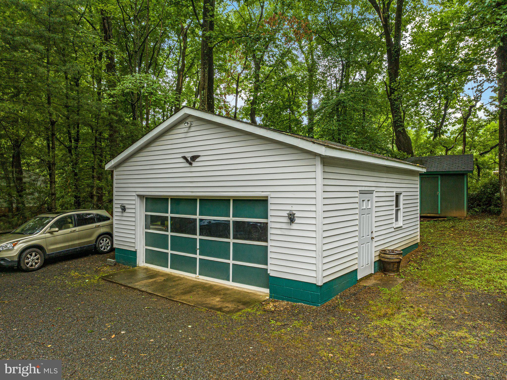 KNOLLWOOD ESTATES - Residential