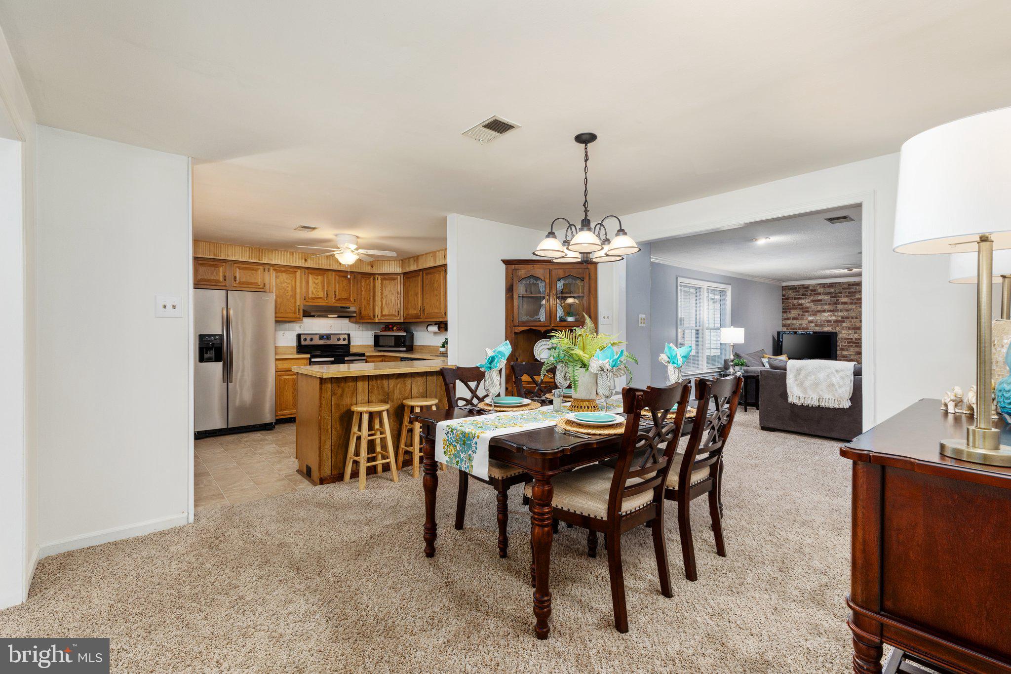 KNOLLWOOD ESTATES - Residential