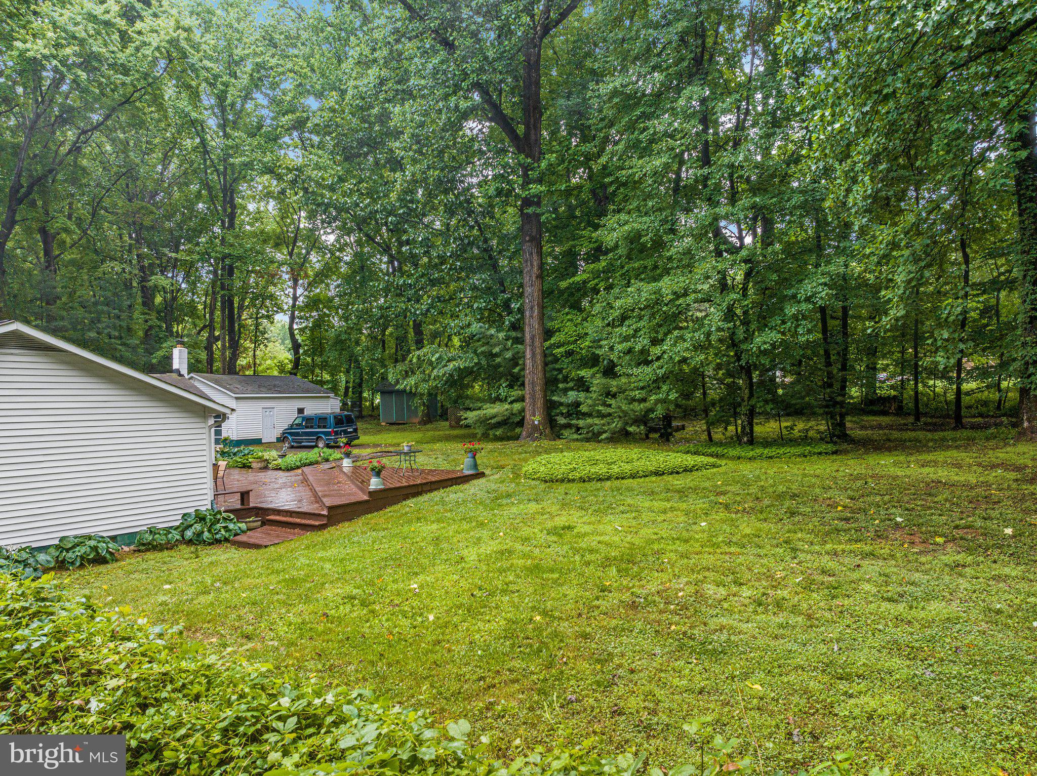 KNOLLWOOD ESTATES - Residential