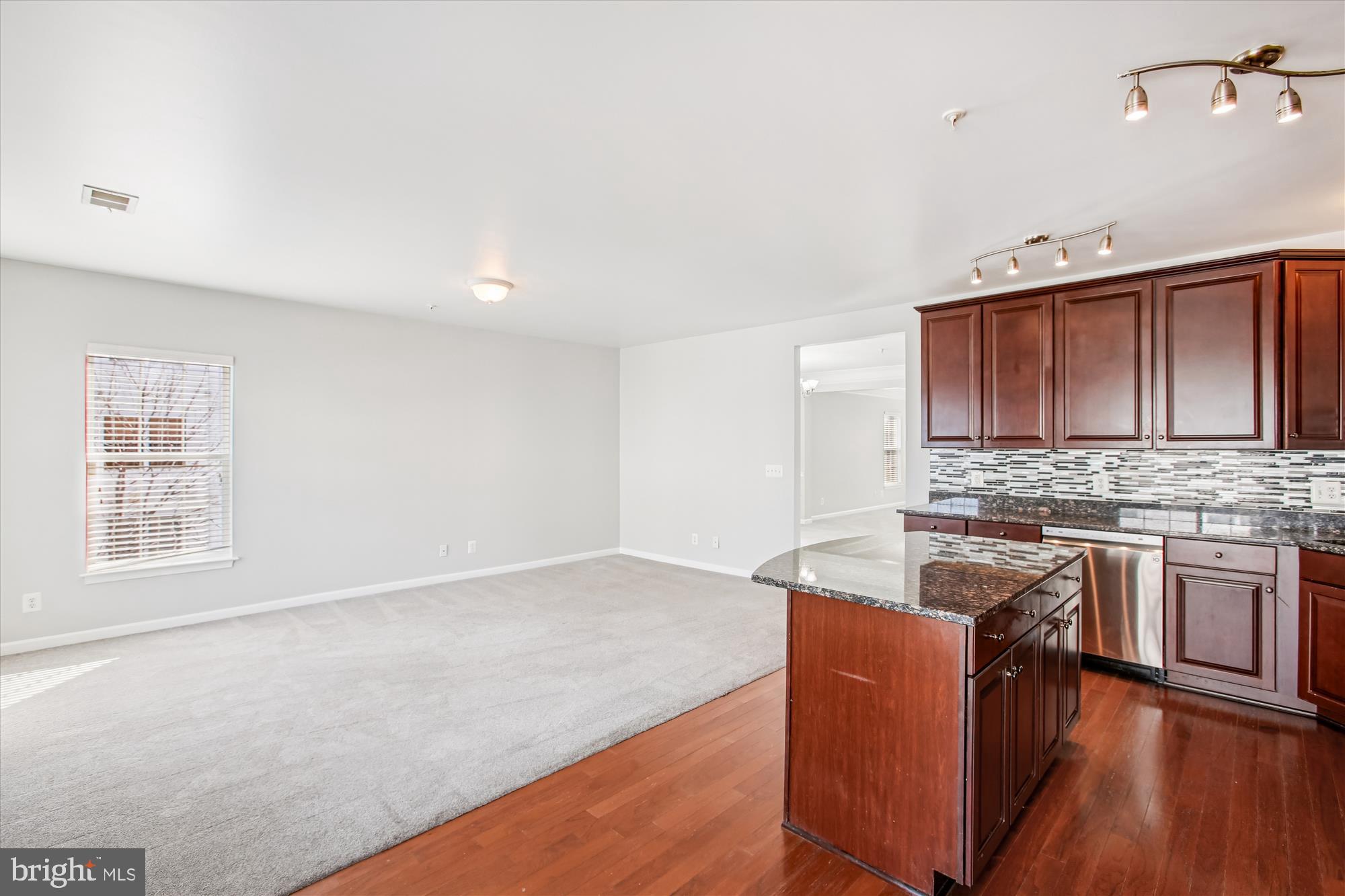 POTOMAC CLUB - Residential Lease