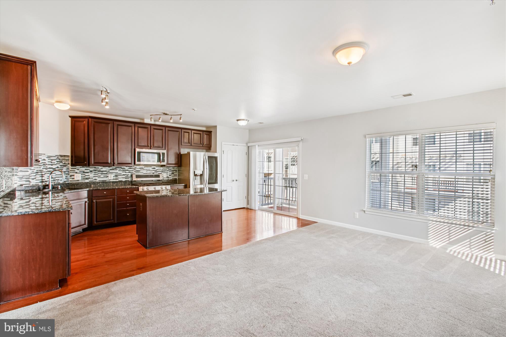 POTOMAC CLUB - Residential Lease