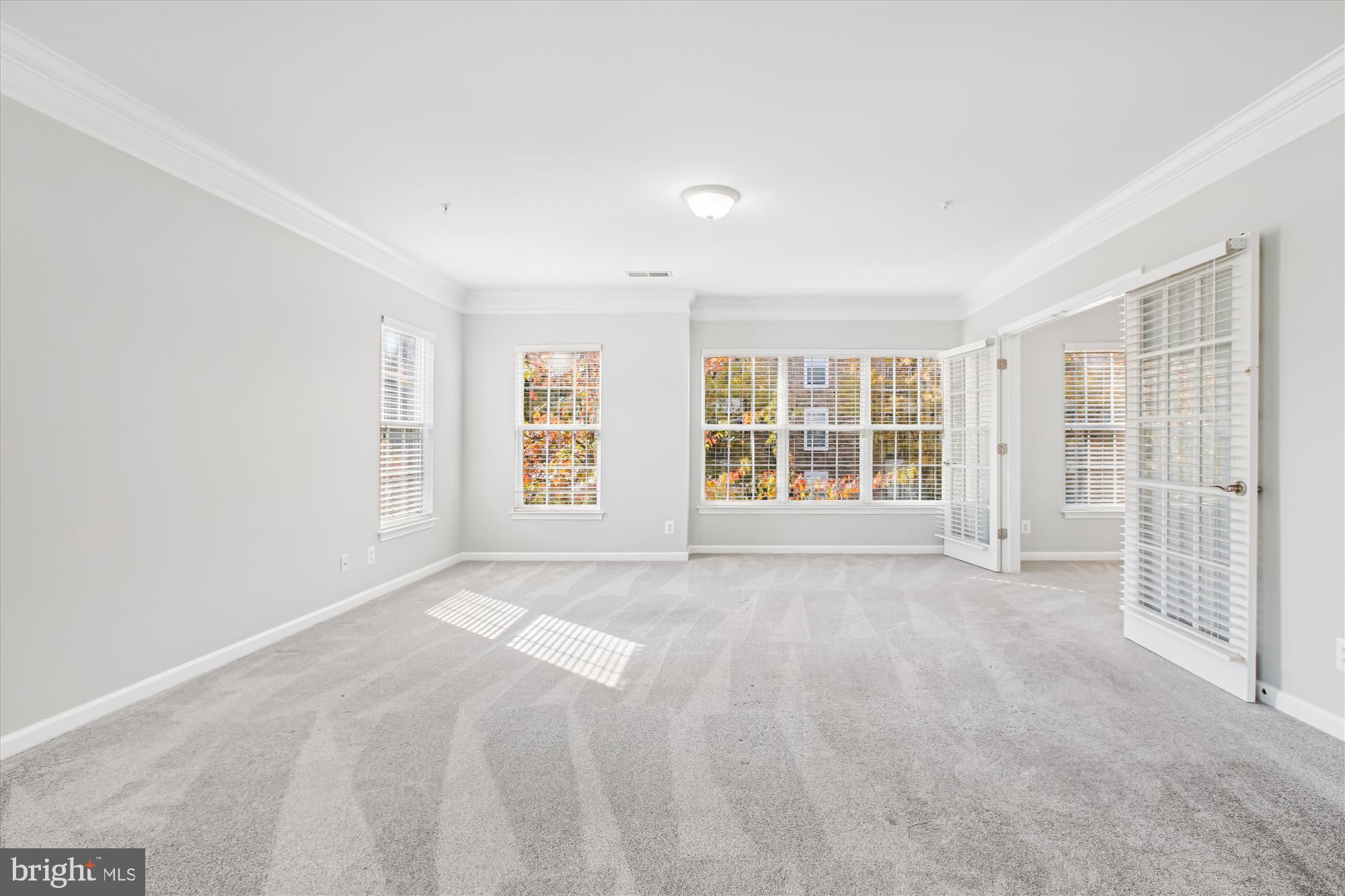 POTOMAC CLUB - Residential Lease