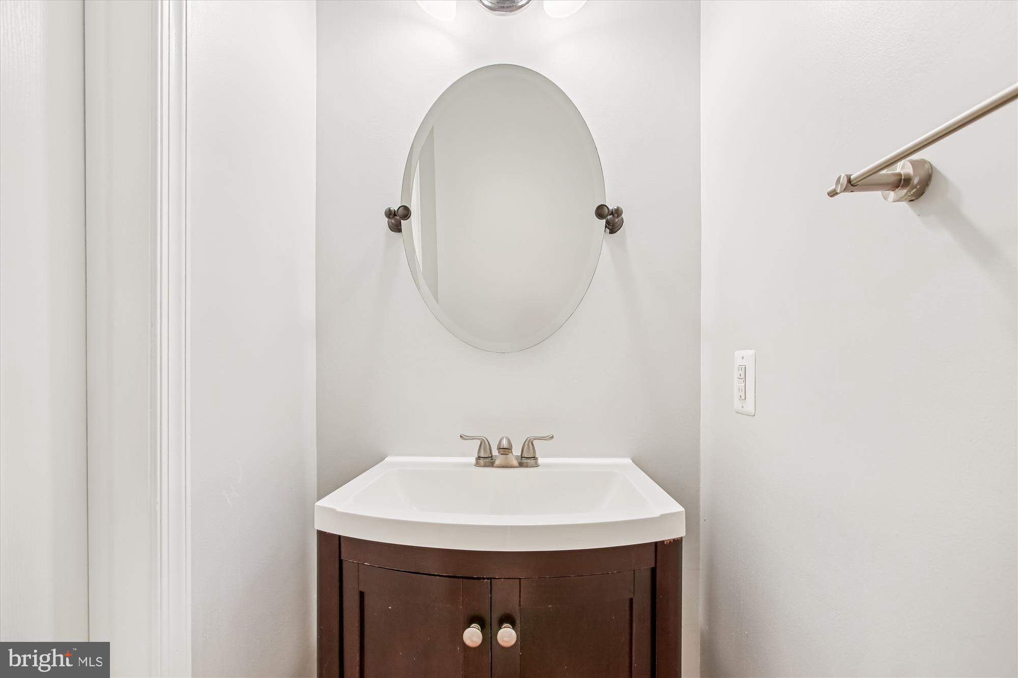 POTOMAC CLUB - Residential Lease