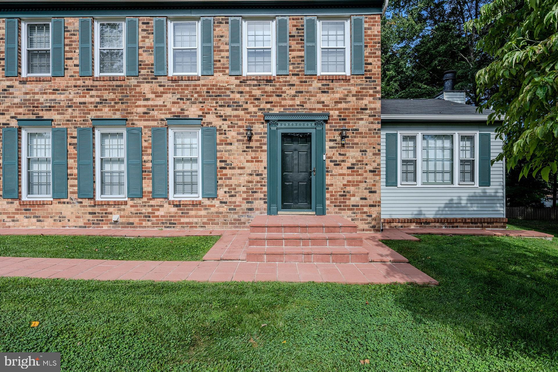 2320 ROSEDOWN DRIVE