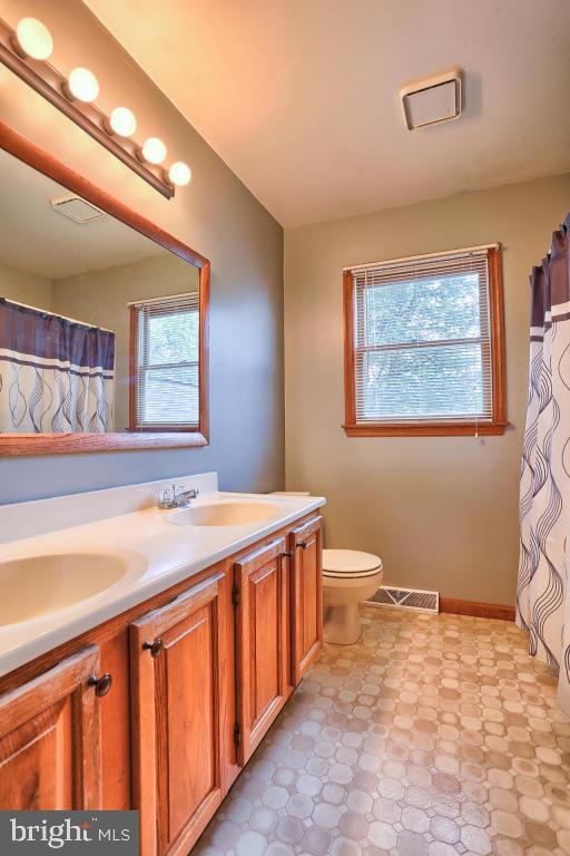 EASTBROOKE - Residential