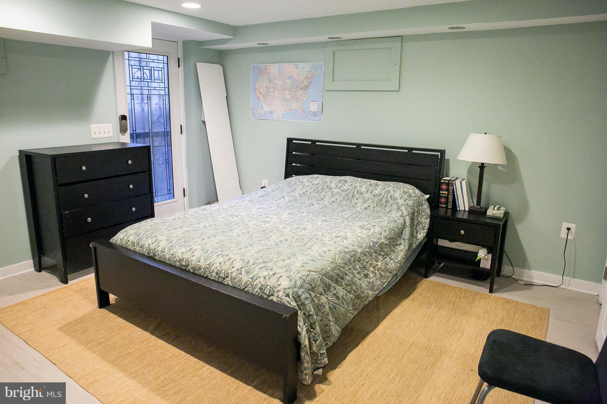 QUAINT ACRES - Residential Lease