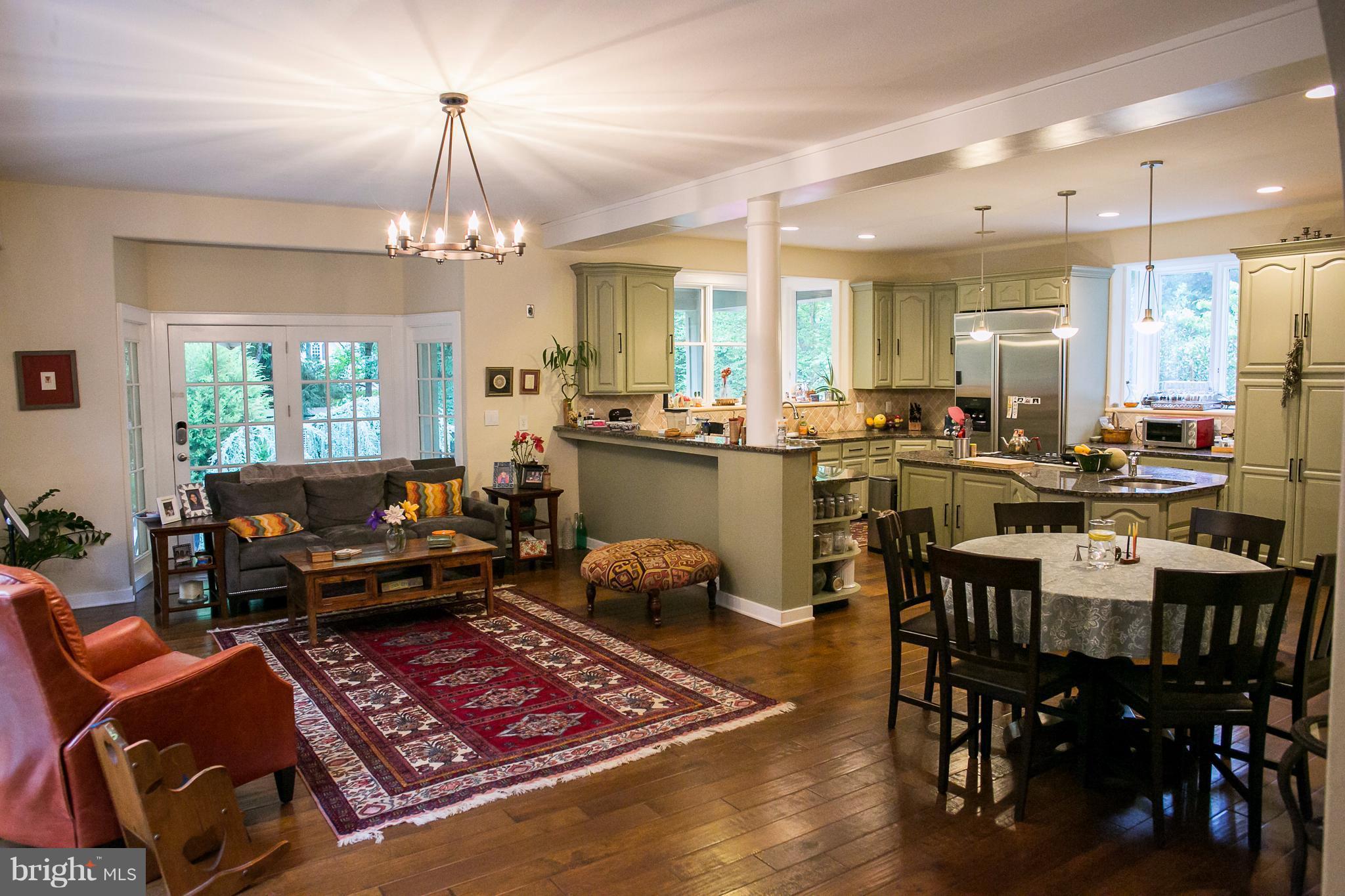 QUAINT ACRES - Residential Lease