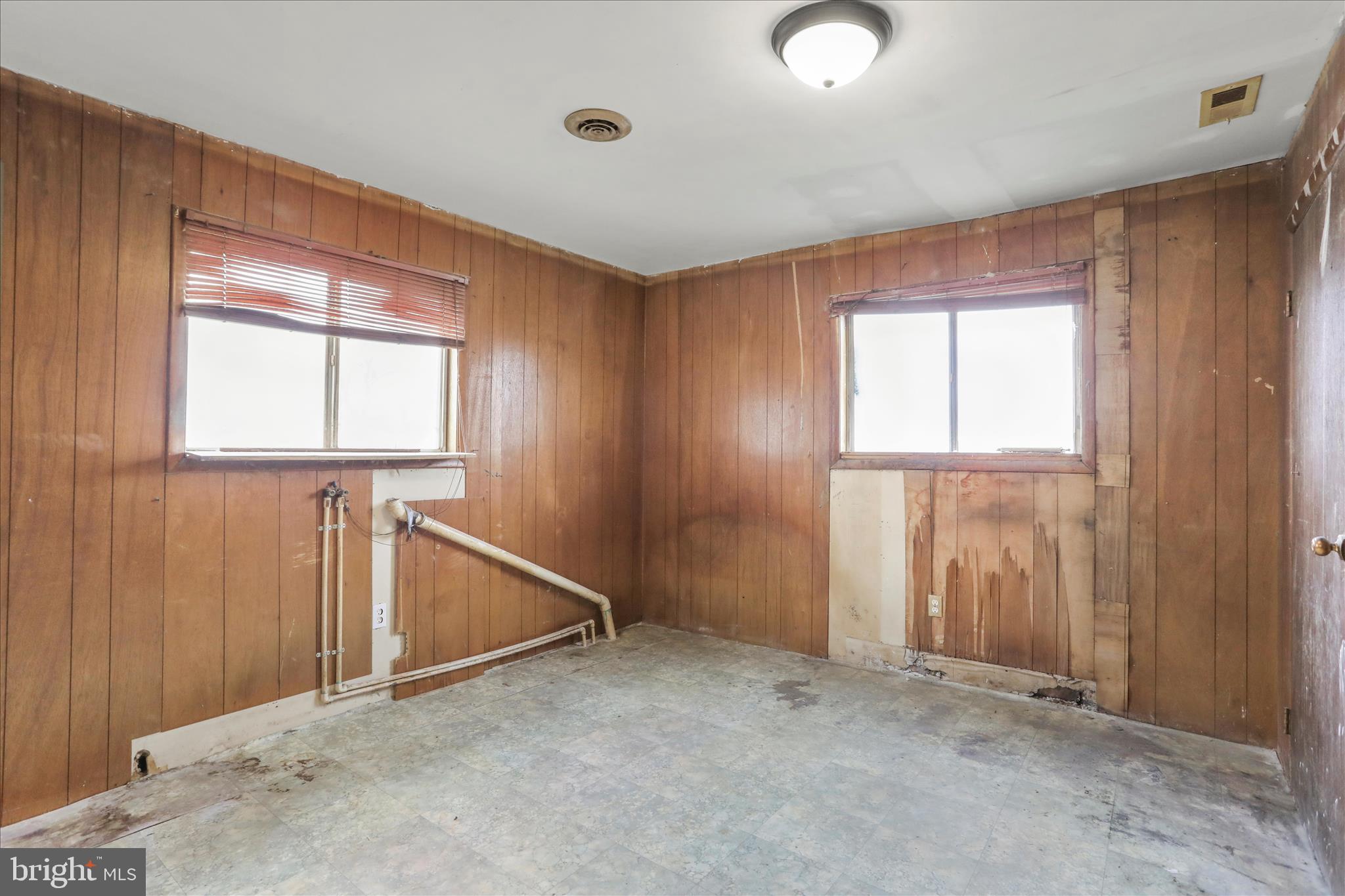 COLONIAL PARK - Residential