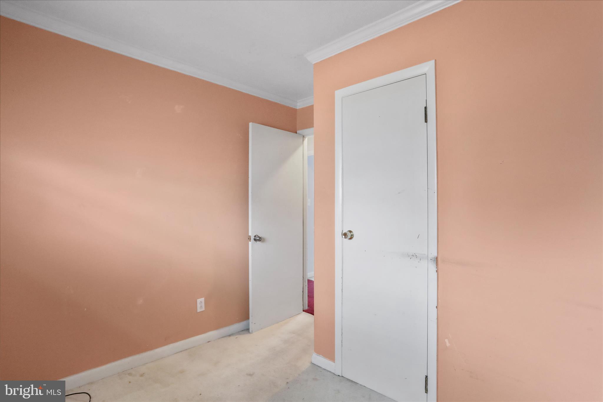 COLONIAL PARK - Residential