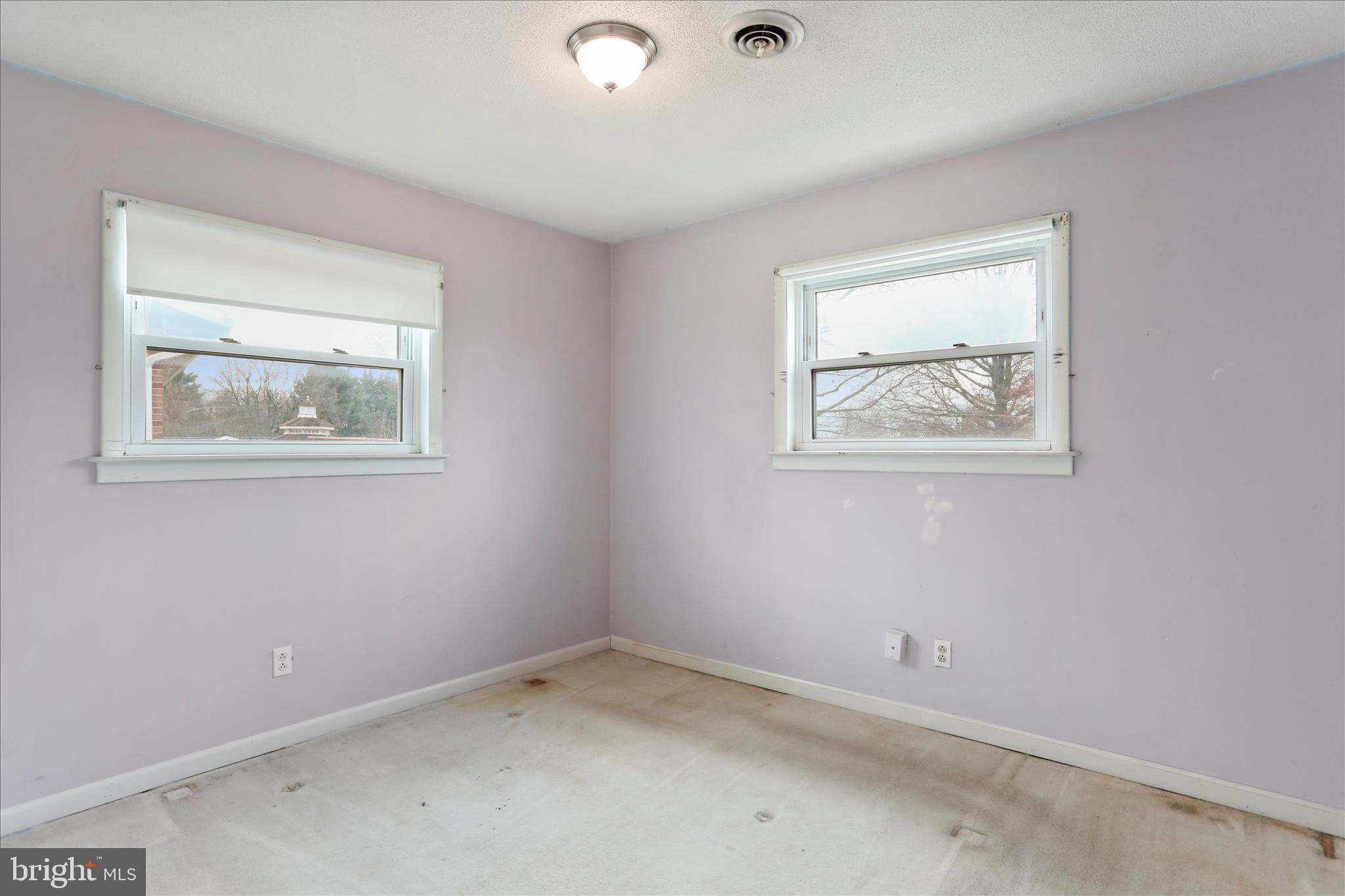 COLONIAL PARK - Residential