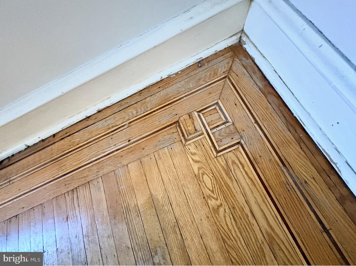 MAYFAIR - Residential