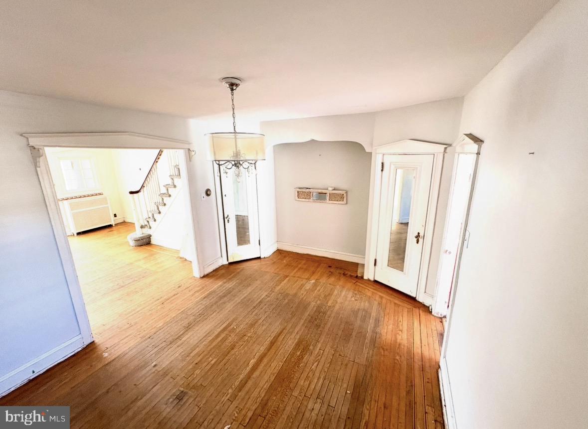 MAYFAIR - Residential