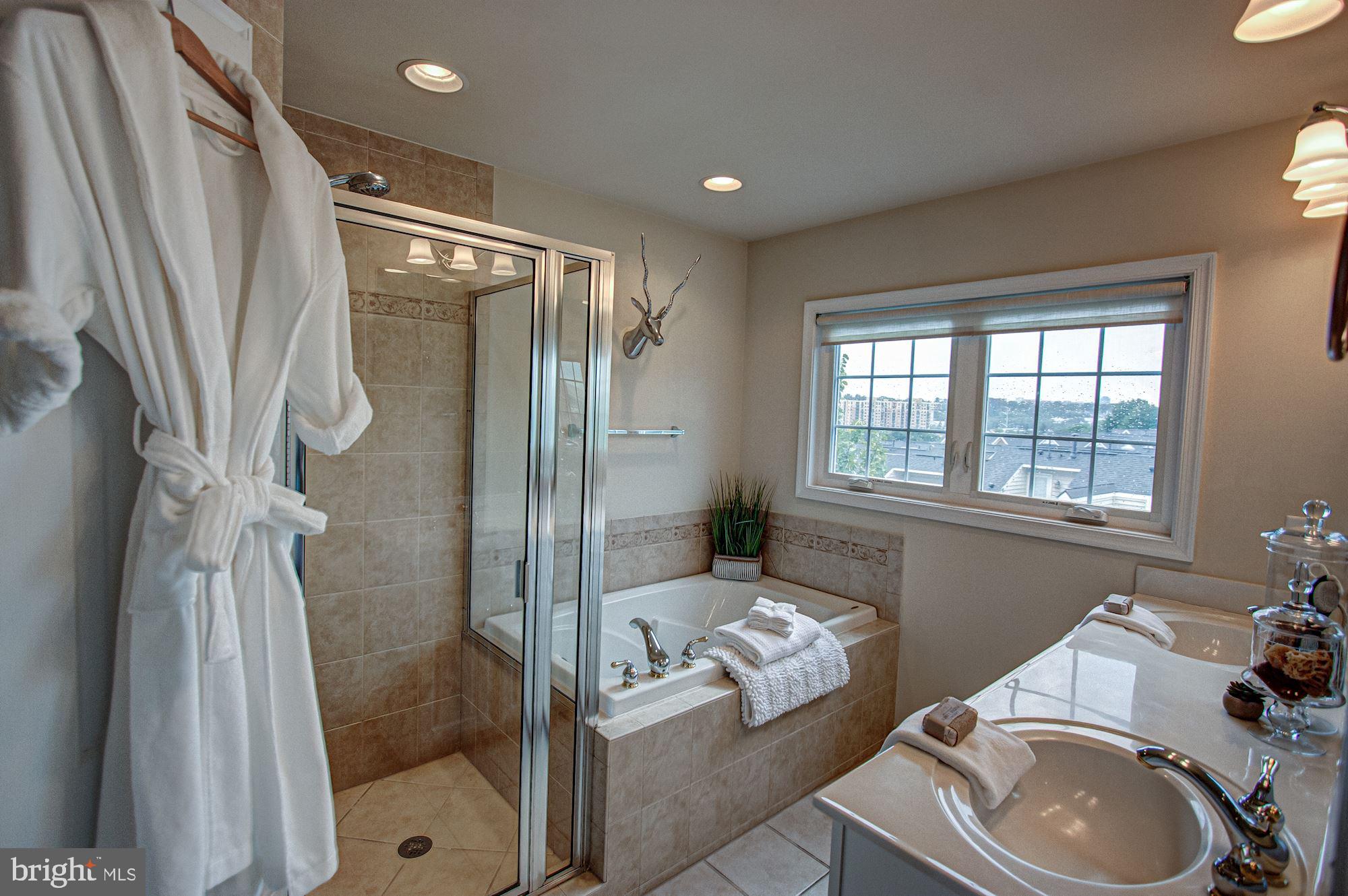 SHIRLINGTON - Residential
