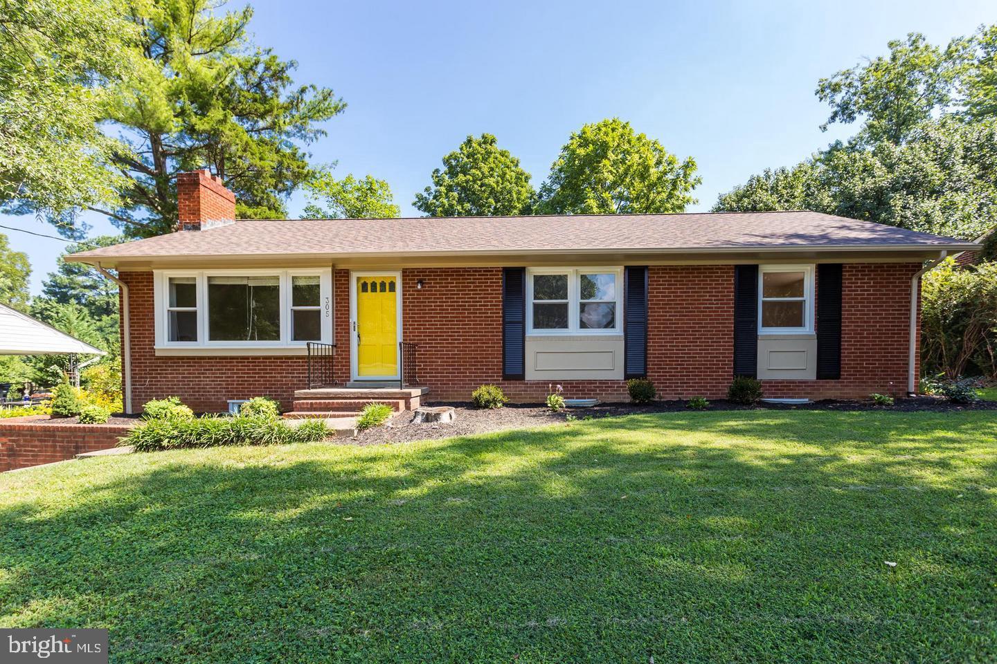 Welcome to this beautifully maintained 3-bedroom, 1.5-bath home offering single-level living in a quiet, established Fredericksburg neighborhood. Perfect for retirees, downsizers, or anyone seeking convenience and comfort, this home features stunning hardwood floors, a cozy fireplace, and a bright, updated kitchen ready for everyday living or entertaining.
Step outside to enjoy the spacious fenced-in yard—ideal for pets, gardening, or relaxing under the trees. The home sits on a generous lot with plenty of outdoor space, perfect for gatherings or peaceful afternoons.
Located minutes from historic Downtown Fredericksburg, and the scenic Rappahannock River- enjoy a vibrant mix of local boutiques, antique shops, award-winning restaurants, coffee houses, and weekend farmers market.
Easy access to I-95, Route 1, shopping (37 min from Potomac outlets), dining, and medical facilities Mary Washington Hospital and Veterans Medical Center this property combines suburban charm with unmatched accessibility.
If you’re looking for a move-in ready home with timeless style, practical layout, and thoughtful updates—all on one level but has a basement as well.
