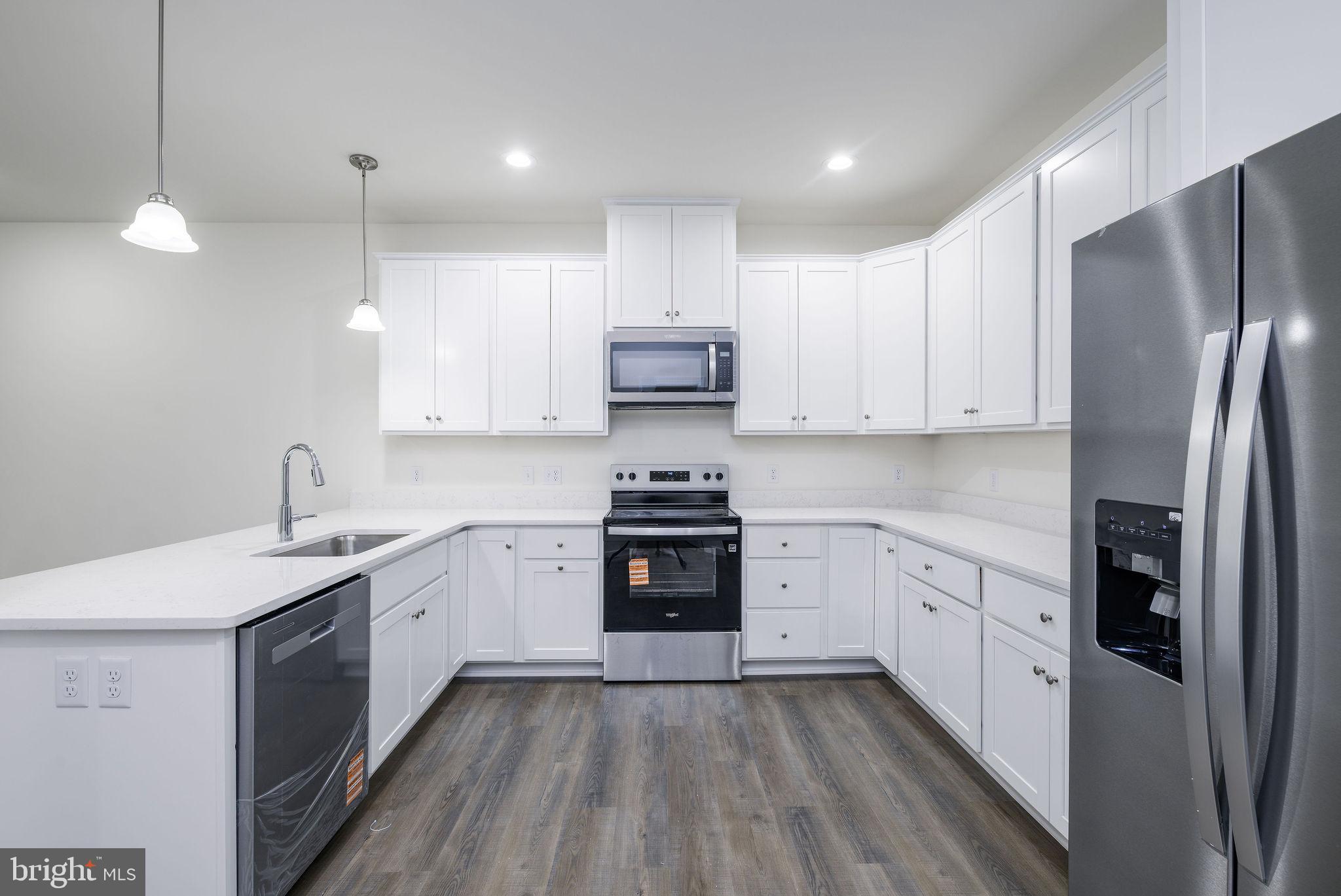 VILLAGES OF MAPLE DALE - Residential