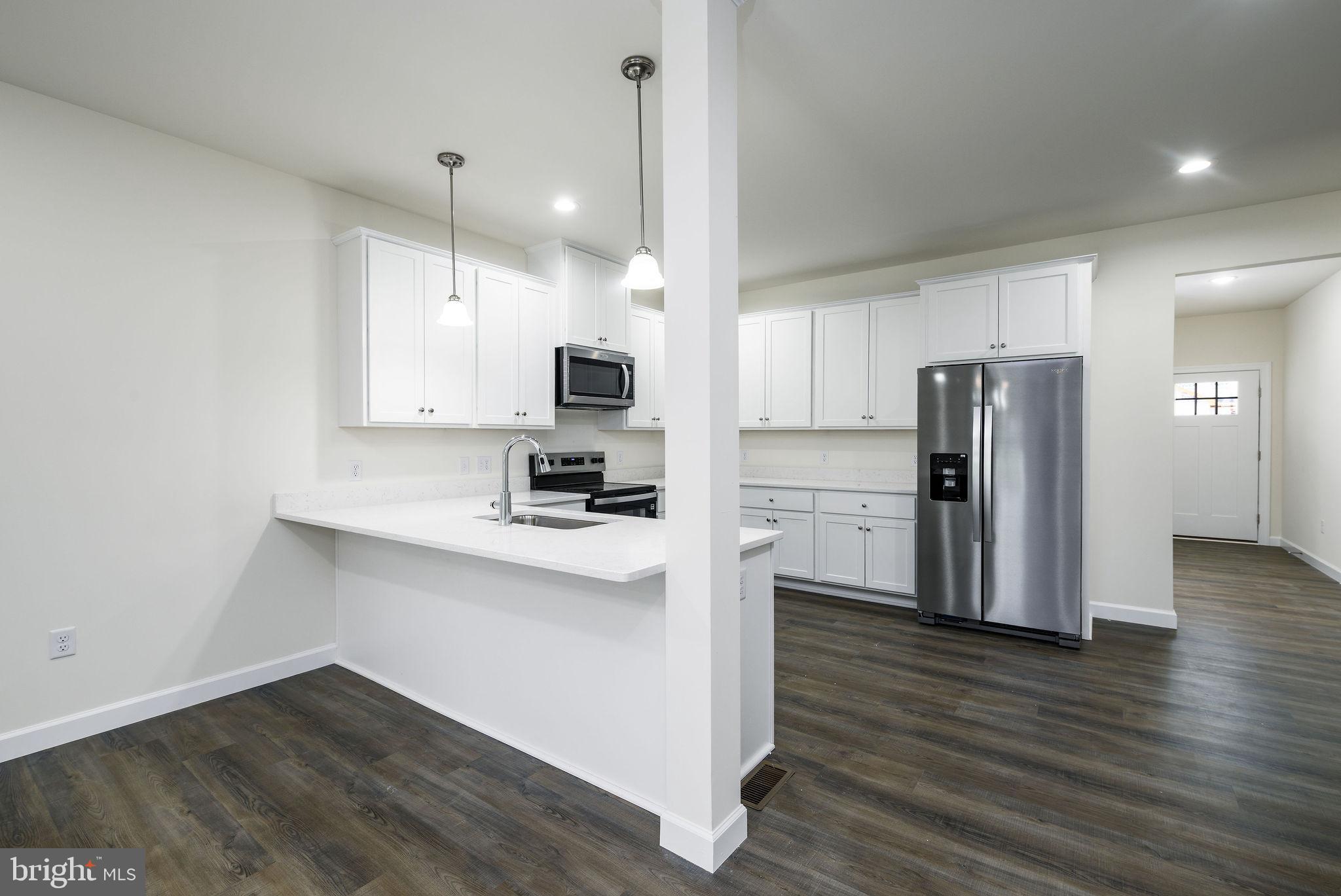 VILLAGES OF MAPLE DALE - Residential