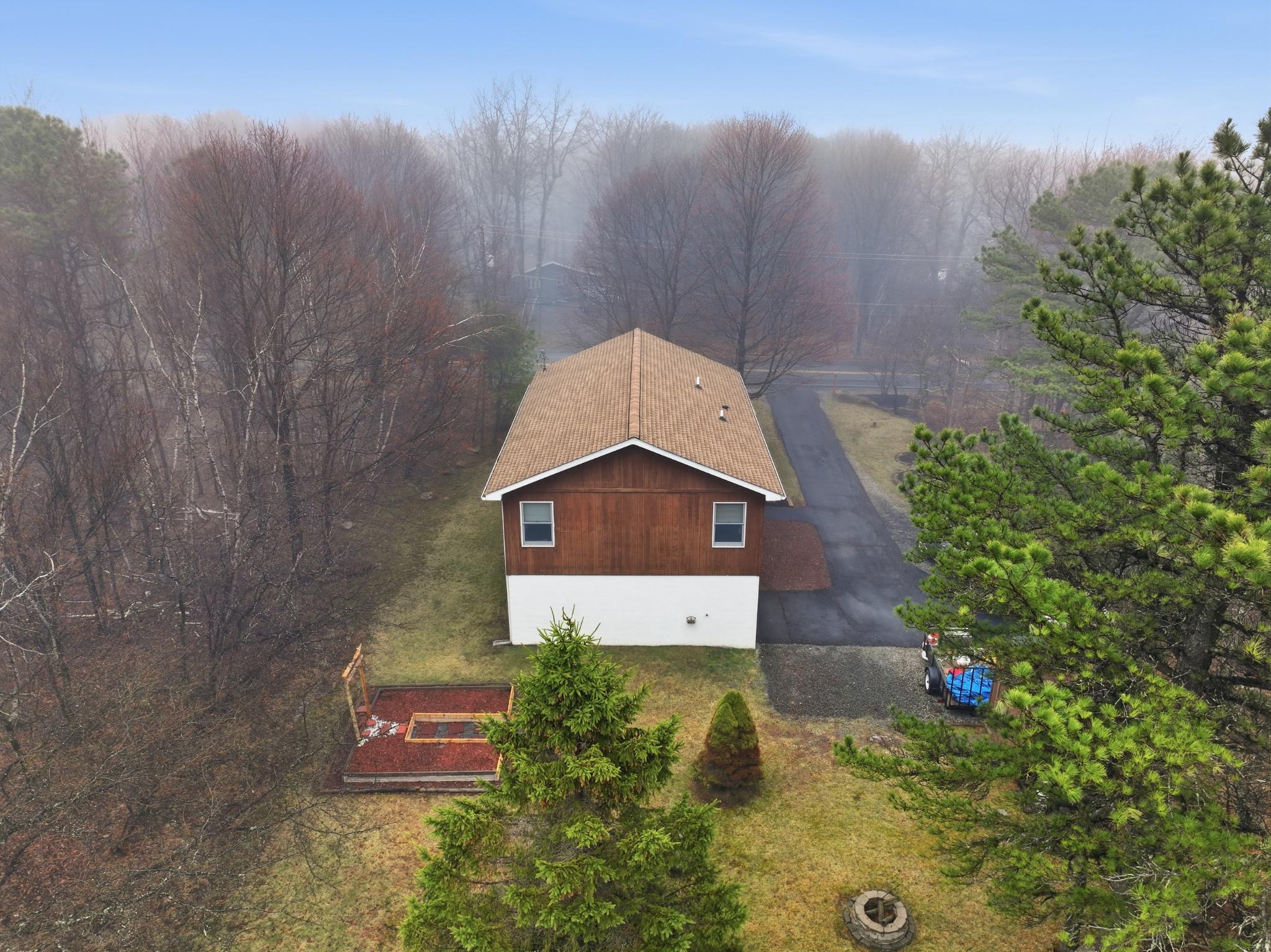 TOWAMENSING TRAILS - Residential