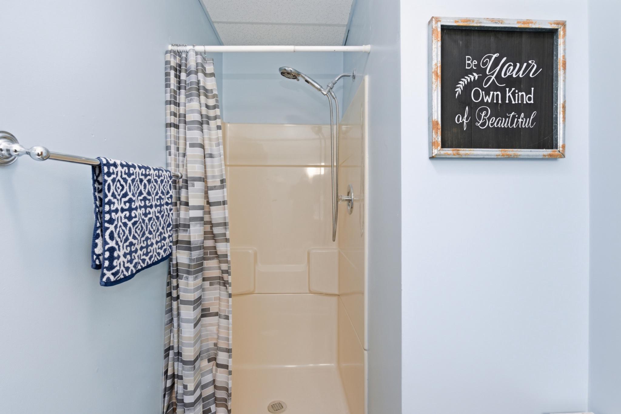 TOWAMENSING TRAILS - Residential