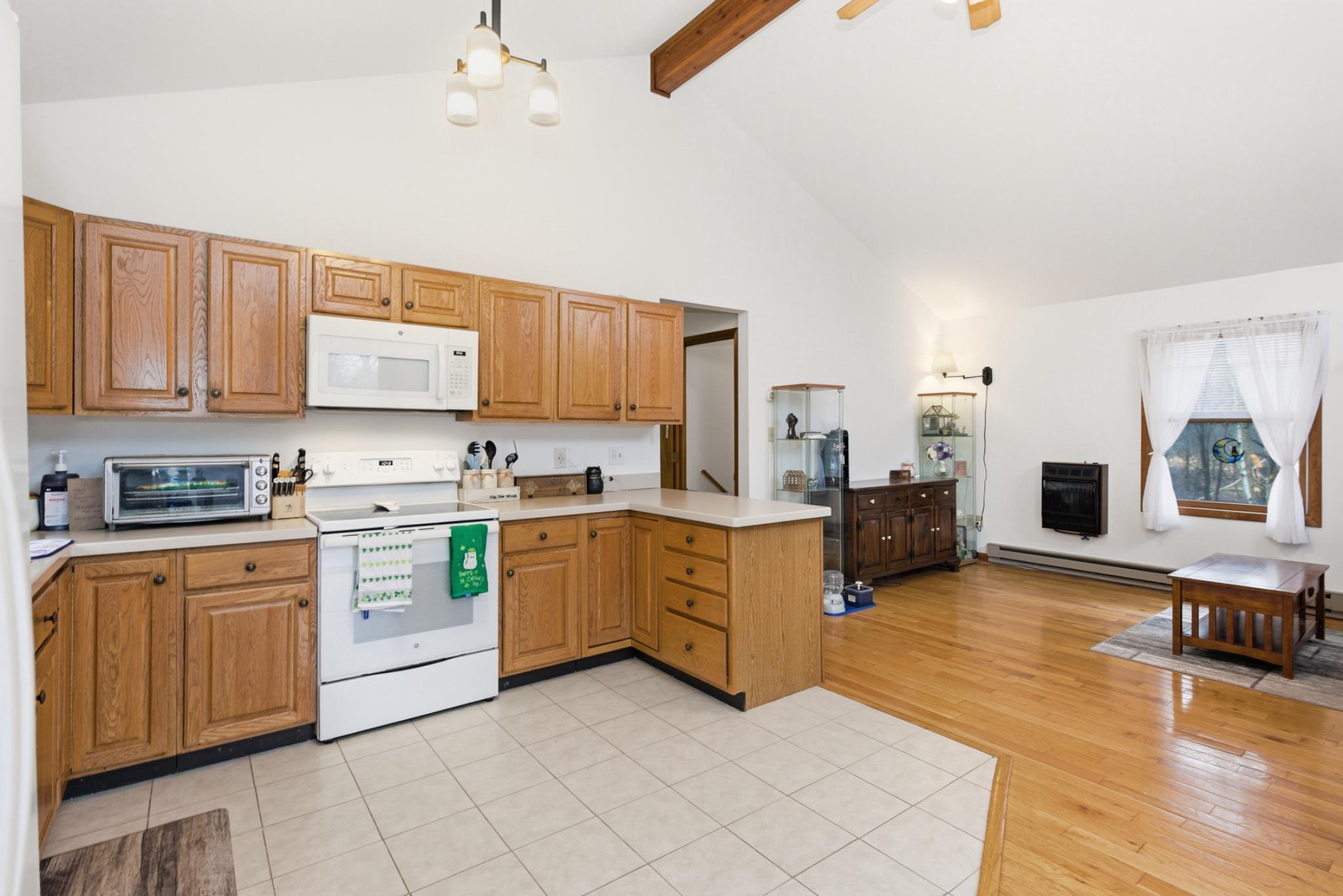 TOWAMENSING TRAILS - Residential