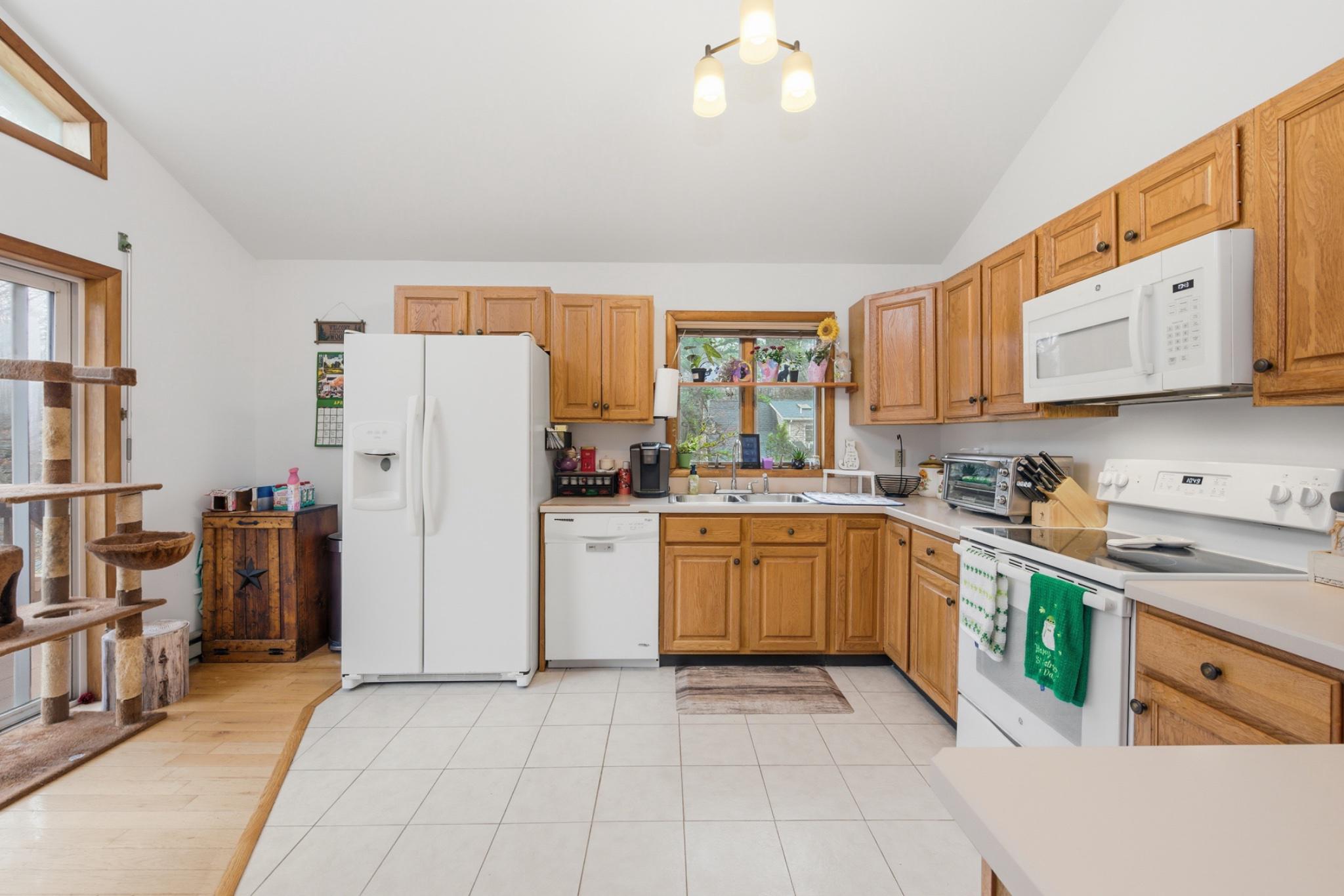 TOWAMENSING TRAILS - Residential