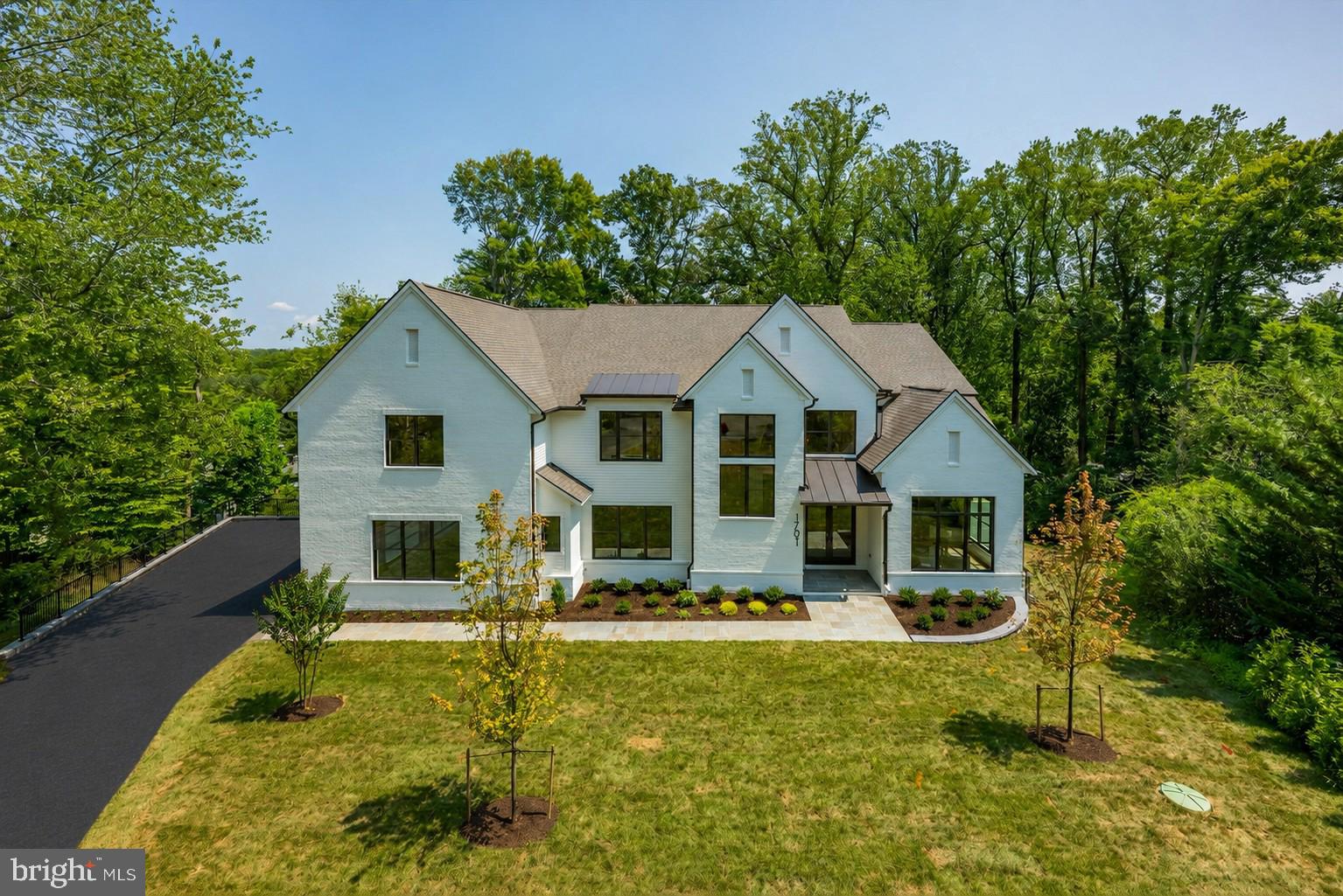 1701 BRIAR RIDGE ROAD