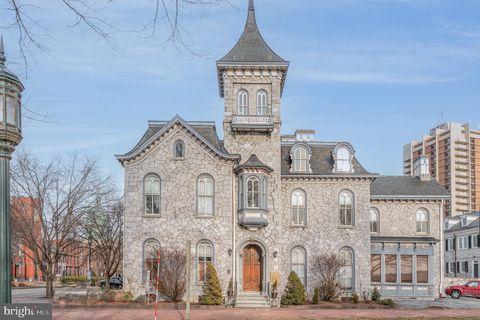 Photo of 407 N Front Street, HARRISBURG, PA 17101 (MLS # PADA2041976)
