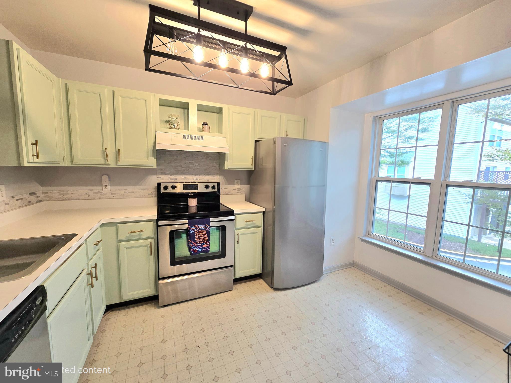 VILLAGES OF MARLBOROUGH - Residential Lease