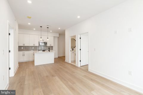 2002 FRANKFORD AVE 301 PHILADELPHIA PA 19125