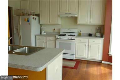 LOUDOUN PARKWAY CENTER - Residential Lease