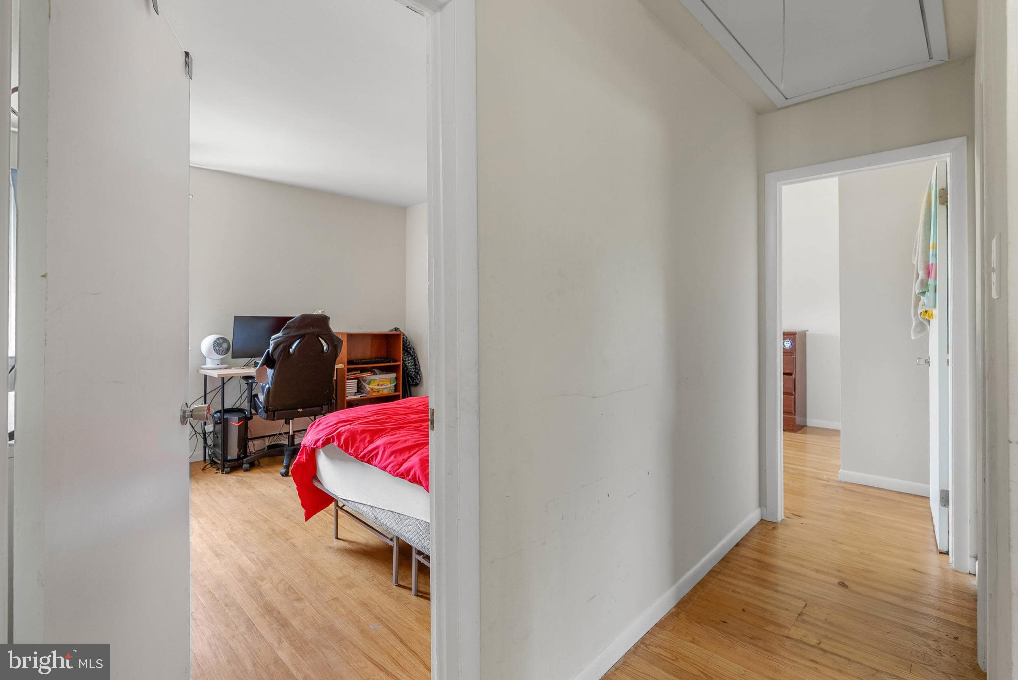 PLYMOUTH VALLEY - Residential