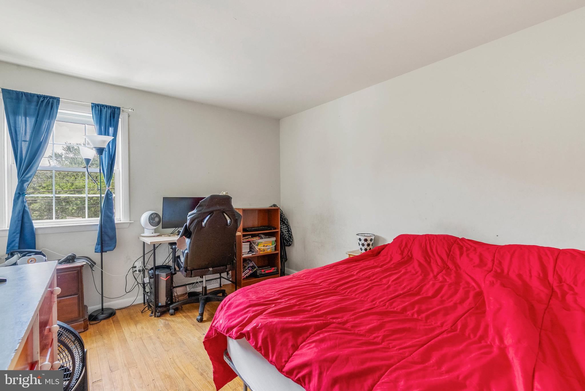 PLYMOUTH VALLEY - Residential