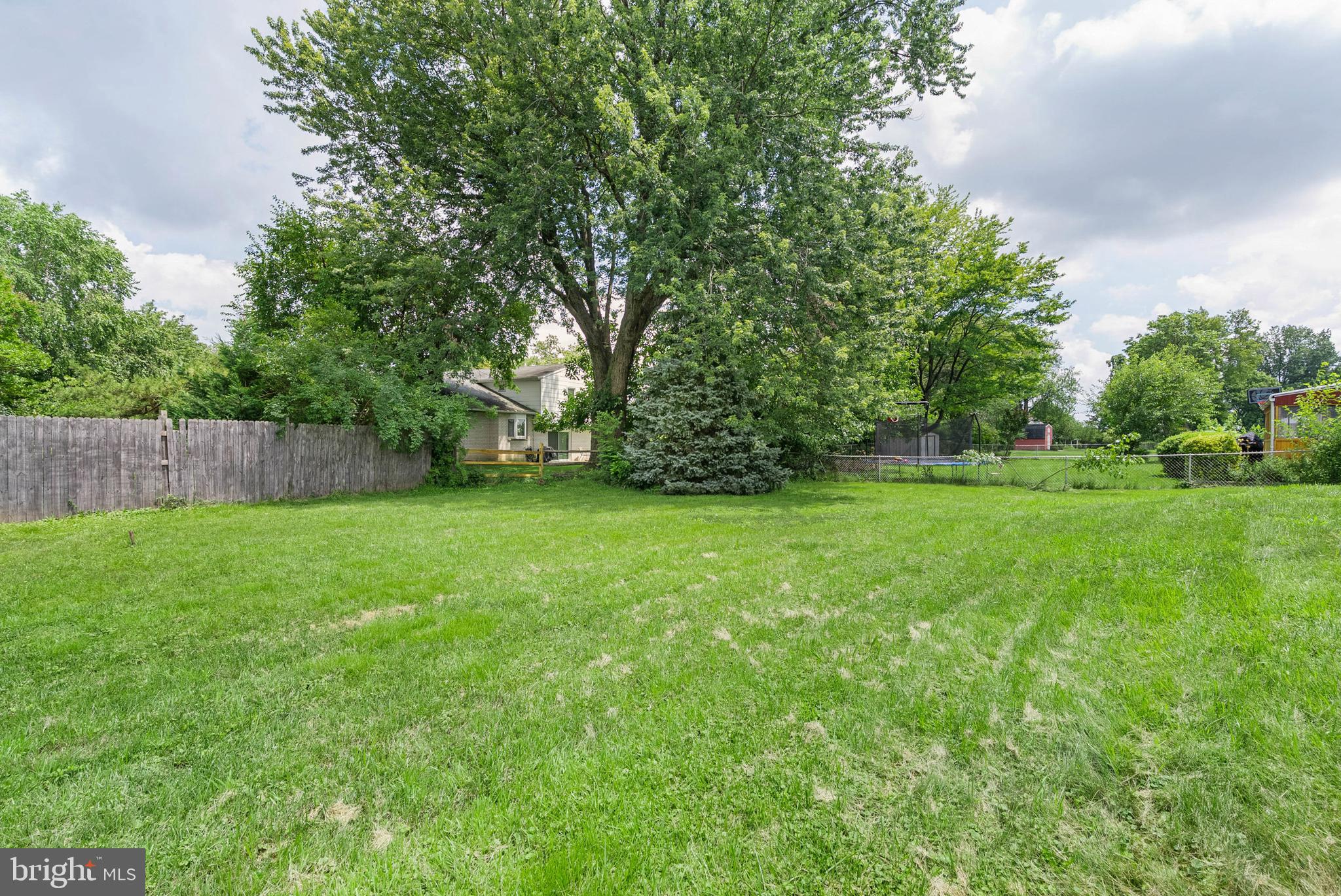 PLYMOUTH VALLEY - Residential