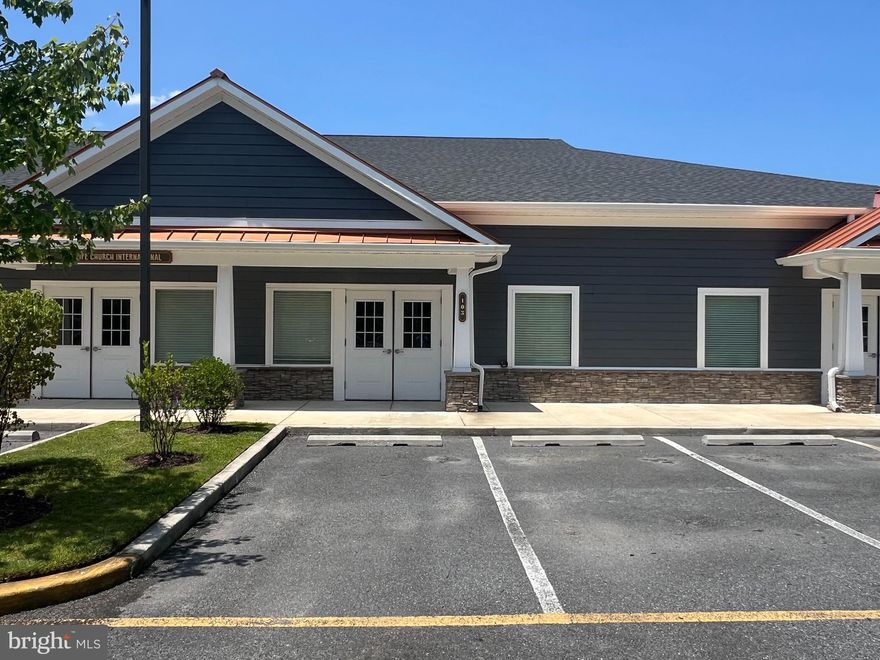 2324 North Zion is a 6 year old professional complex that consists mostly of 1500 to 3000 square foot units. It is very stylish in it's contemporary grey with copper rooves and accents.  Unit 103's current layout is perfect for any therapy or medical uses and can easily be adapted for many other office uses. There is a reception area, 2 restrooms, 5 offices and a large main room for additional office use or a professional use. There is plenty of parking and it is a very quiet setting as it is on a cal-du-sac.