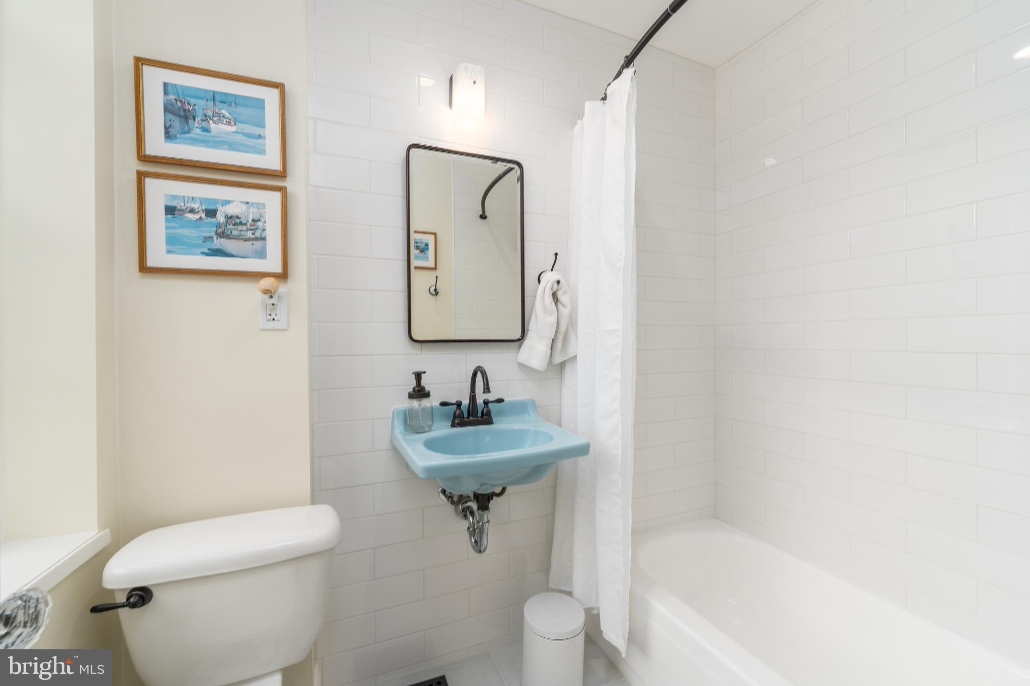 BUTCHERS HILL - Residential