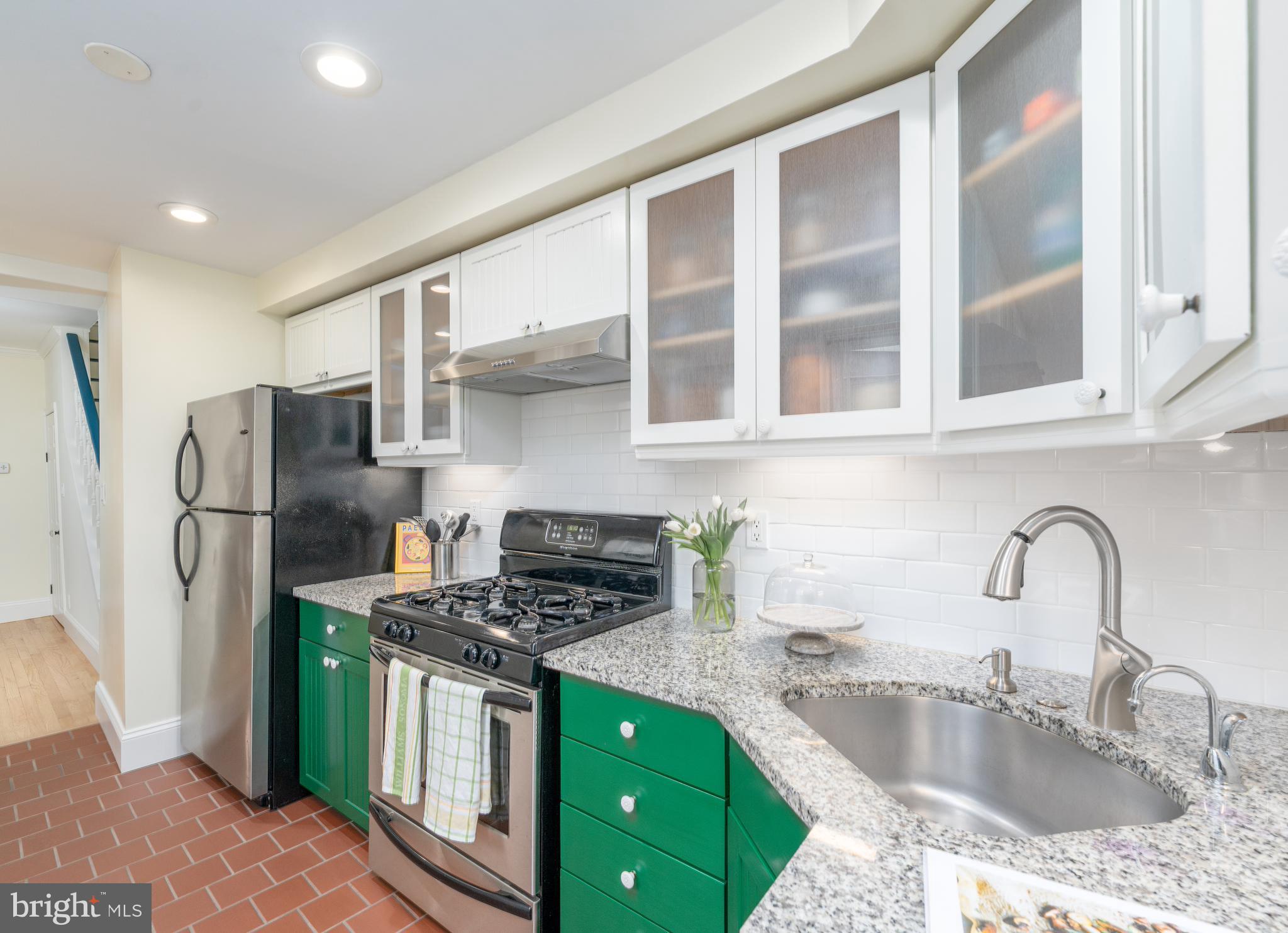 BUTCHERS HILL - Residential