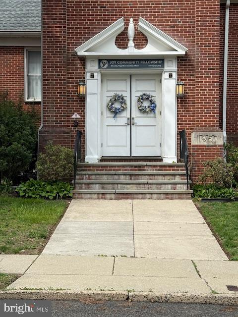 1701 SYCAMORE STREET