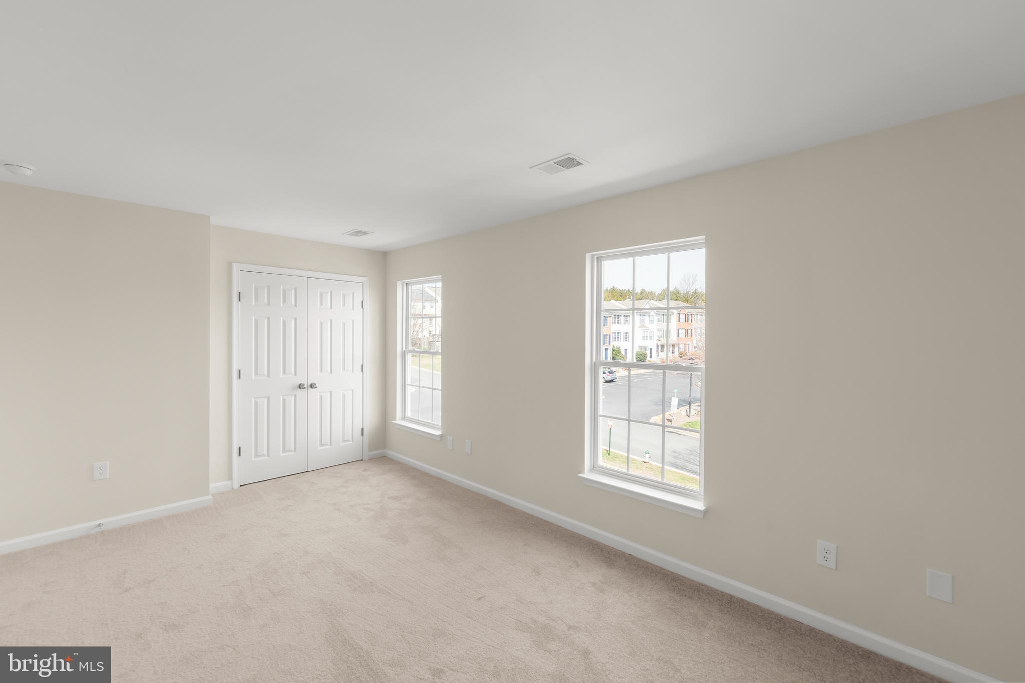 HUPPS RIDGE - Residential