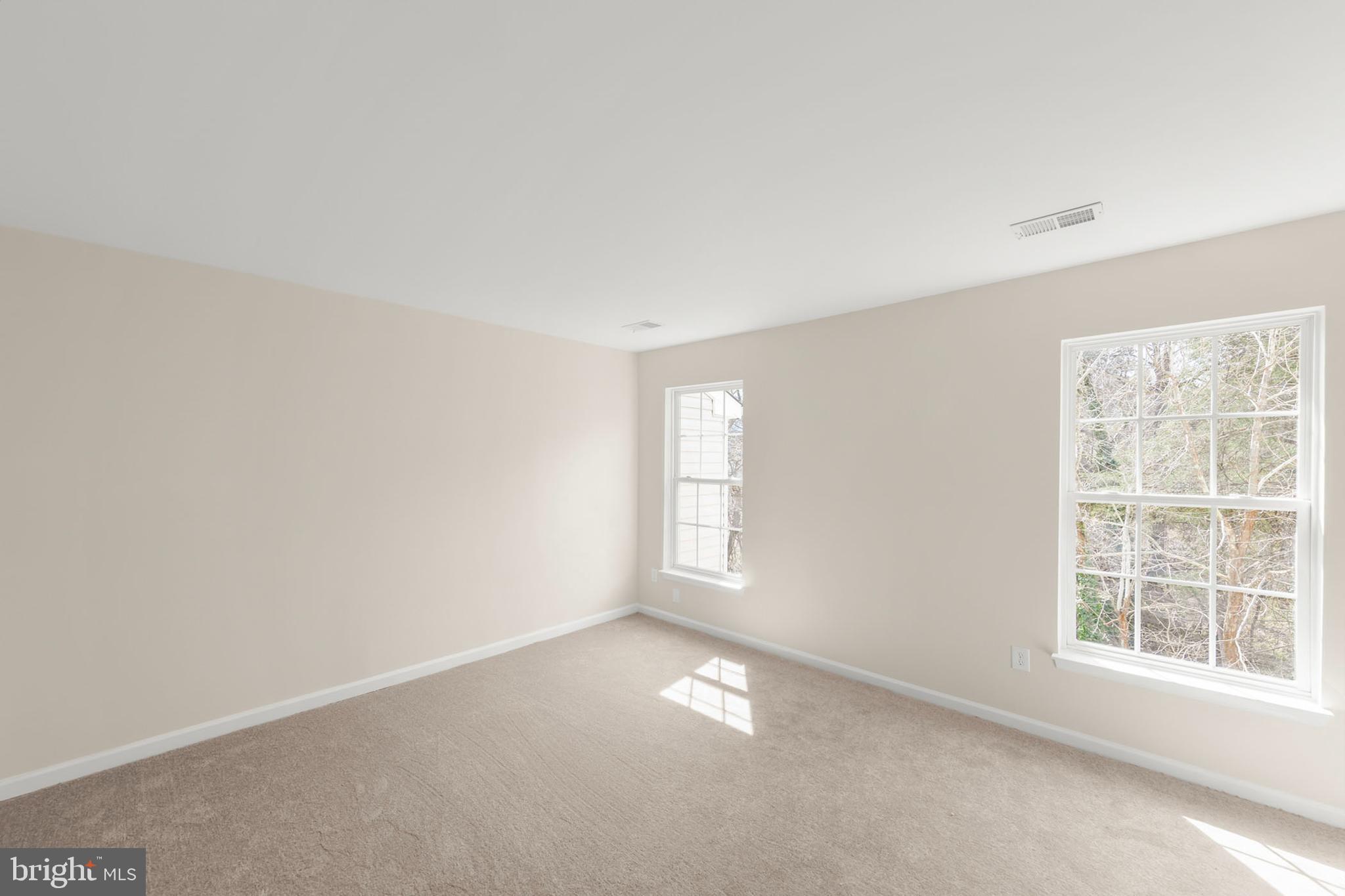 HUPPS RIDGE - Residential