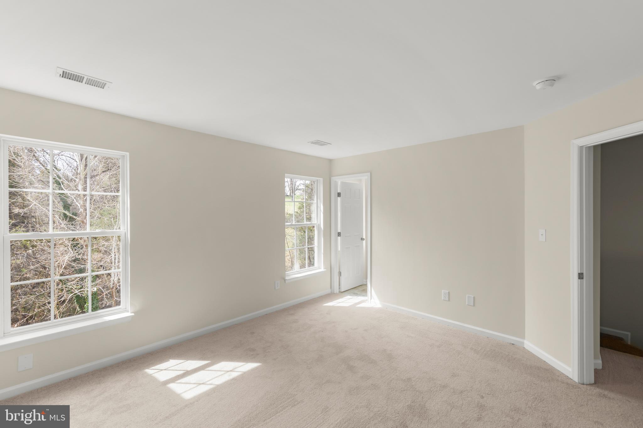 HUPPS RIDGE - Residential