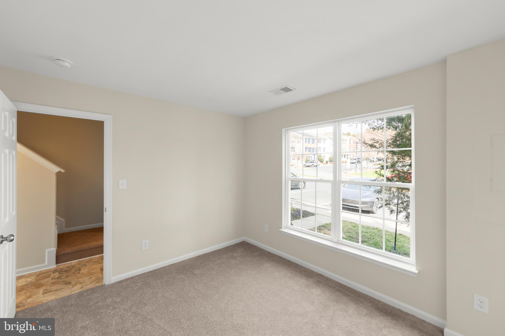 HUPPS RIDGE - Residential