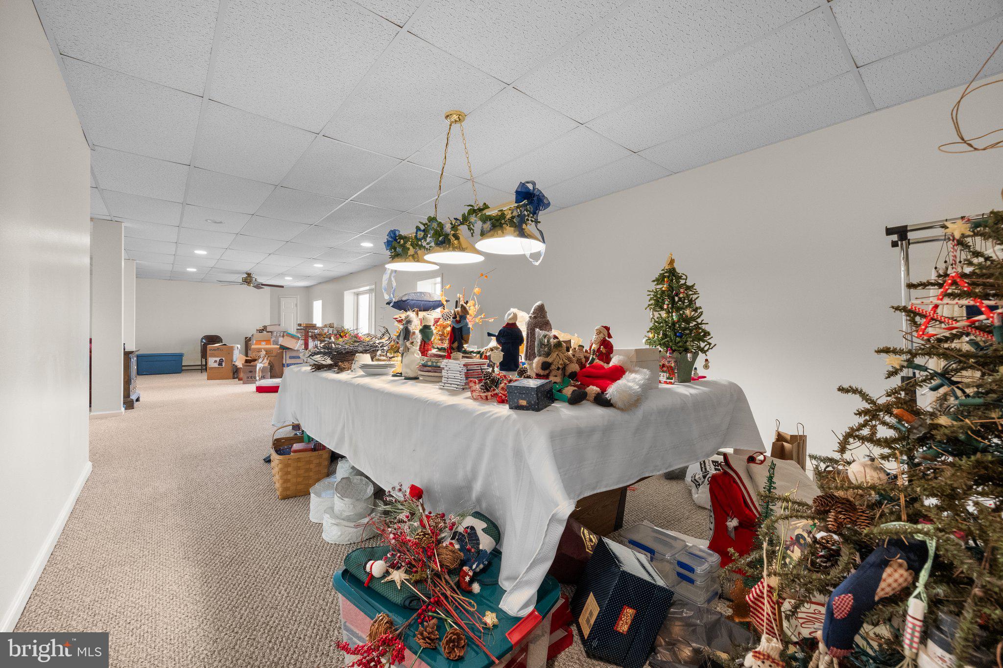 CREEKWOOD VILLAGE - Residential