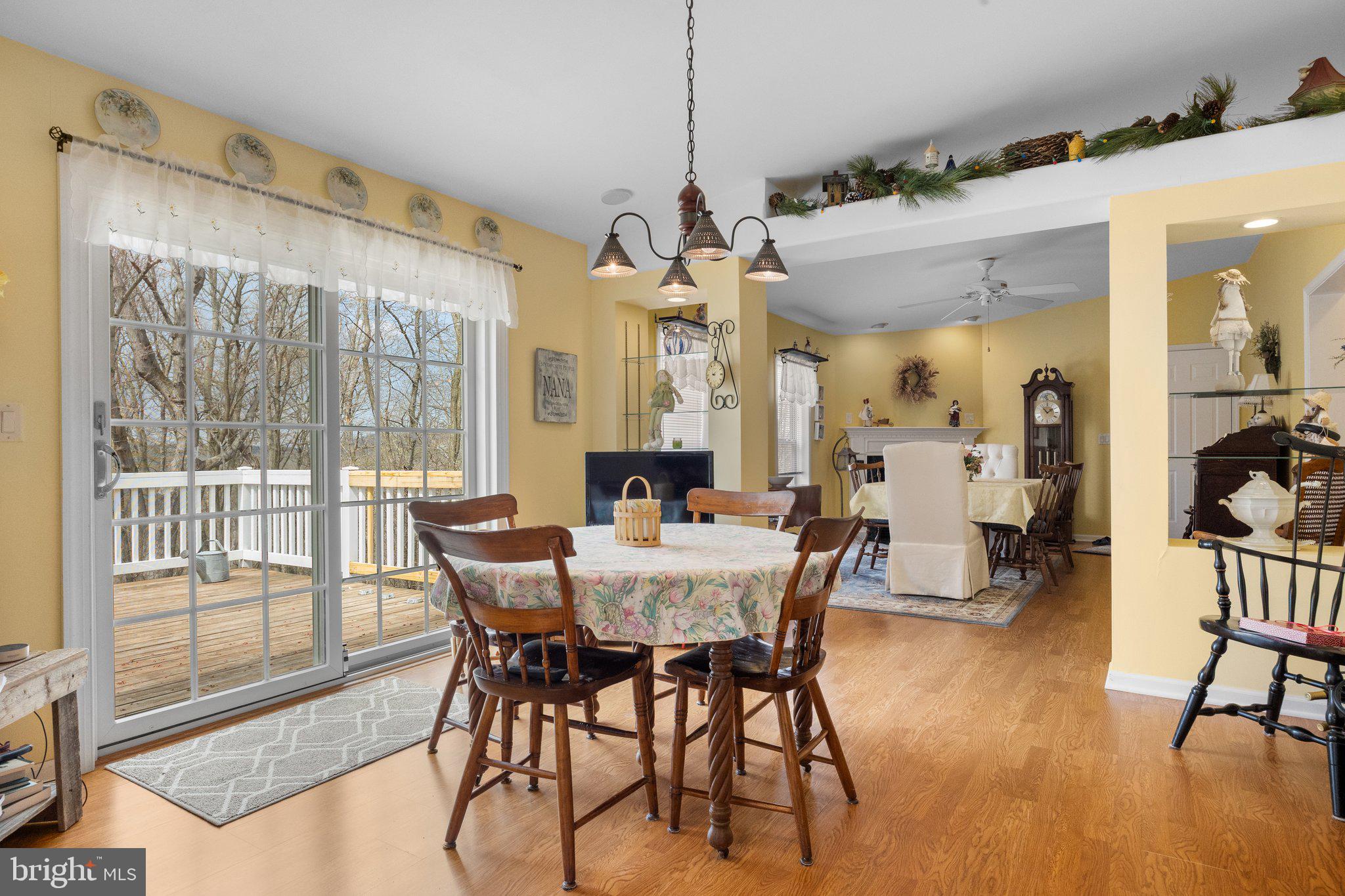 CREEKWOOD VILLAGE - Residential