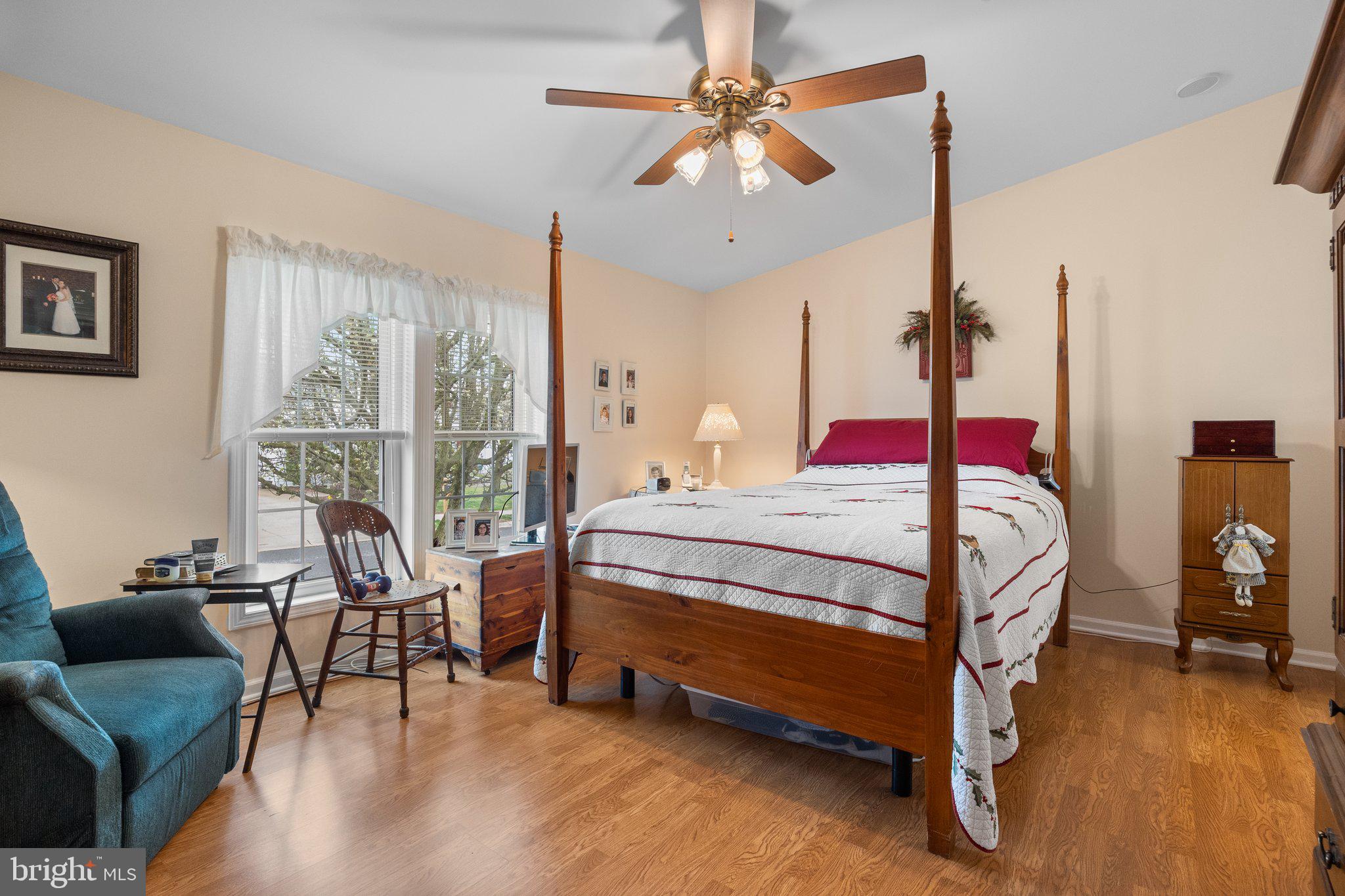 CREEKWOOD VILLAGE - Residential