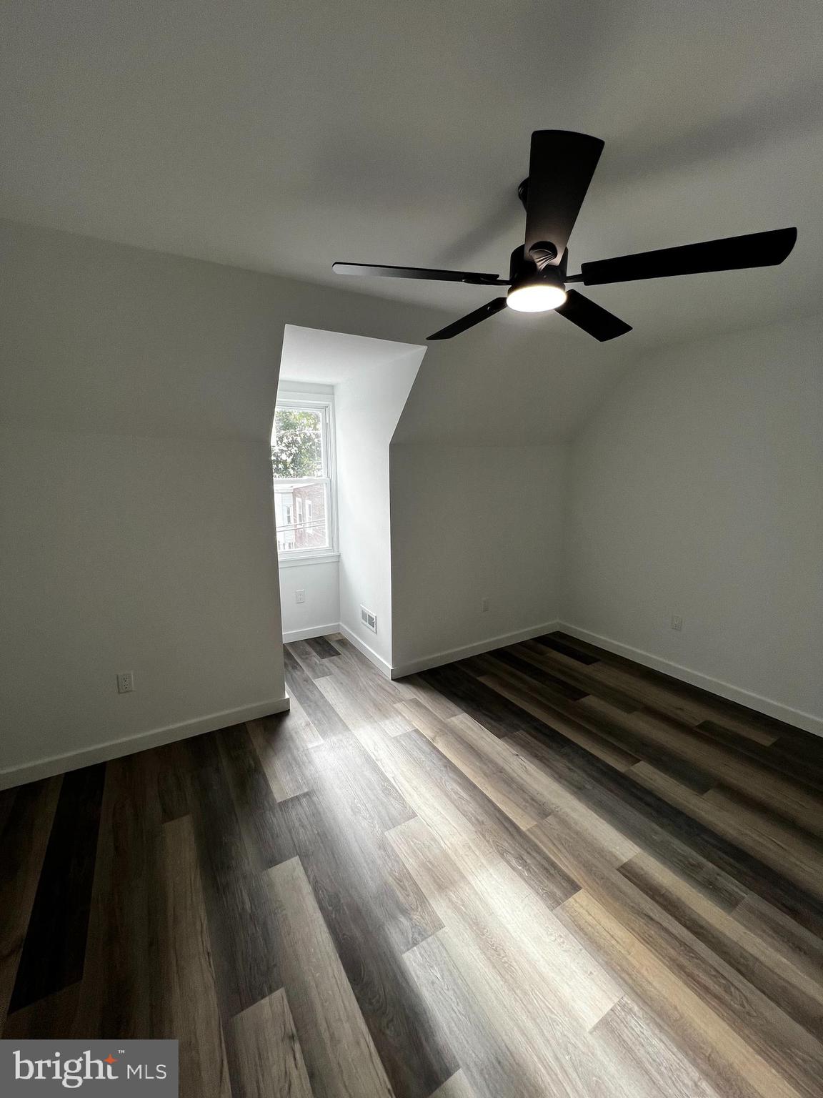 FRANKFORD - Residential Lease