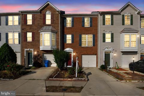 Photo of 41884 Restful Terrace, ALDIE, VA 20105 (MLS # VALO2106006)