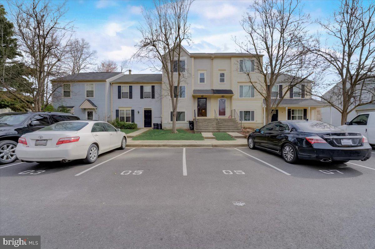 RIVERSIDE RUN - Residential