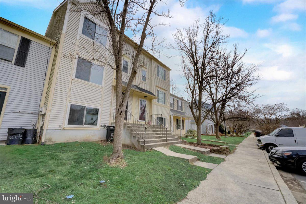 RIVERSIDE RUN - Residential